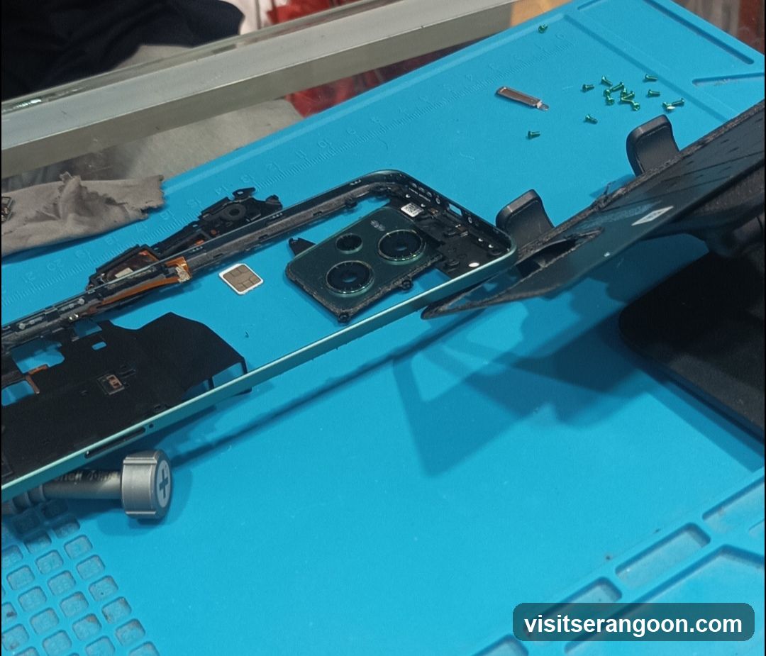 Mobile Life Serangoon Nex | Phone Repair Singapore, Iphone repair, Ipad repair, Samsung, Apple Watch