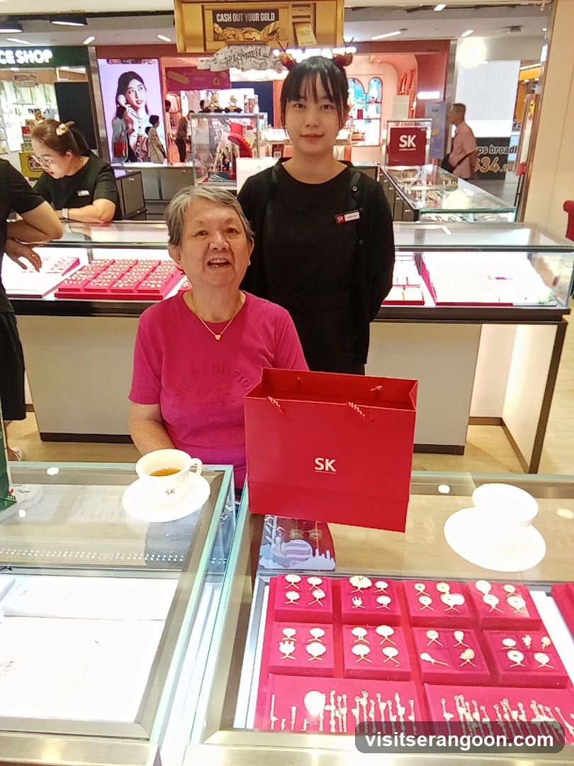 SK Jewellery NEX Serangoon