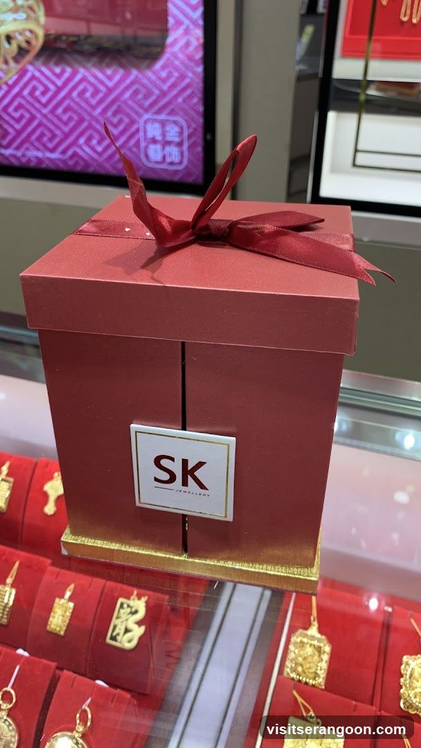 SK Jewellery NEX Serangoon