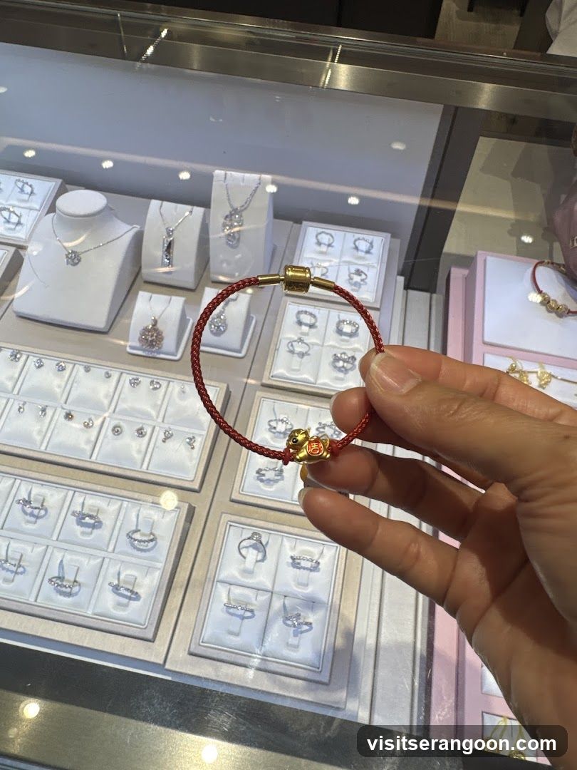 SK Jewellery NEX Serangoon