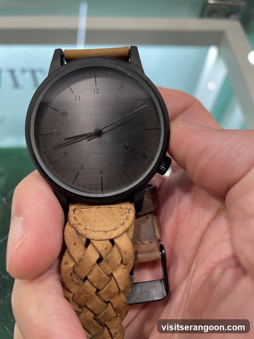 H2 Hub Timepiece - Serangoon Nex