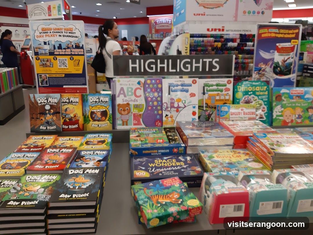 POPULAR Bookstore
