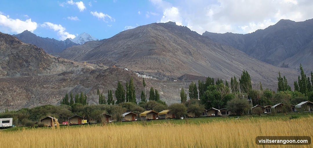 Ik Chin Travel