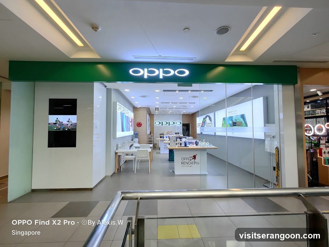 OPPO Concept Store - NEX