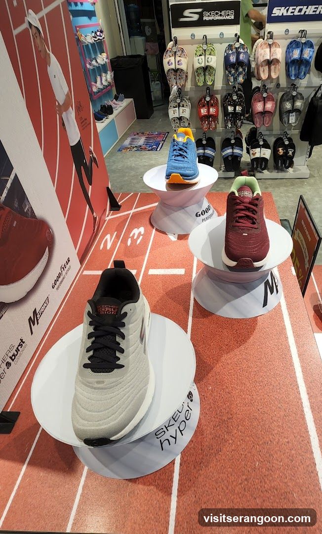 Skechers NEX