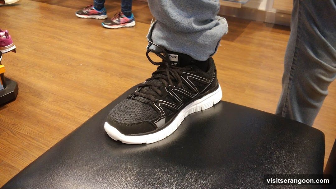Skechers NEX