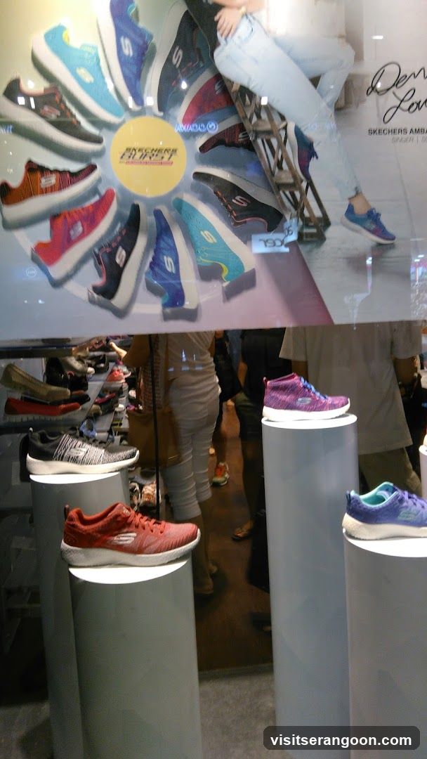 Skechers NEX