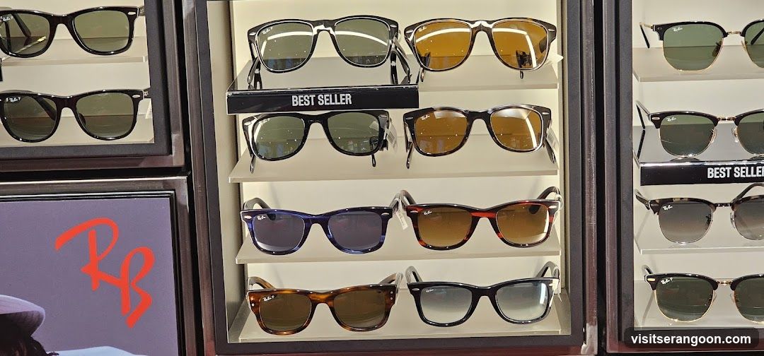 Ray-Ban