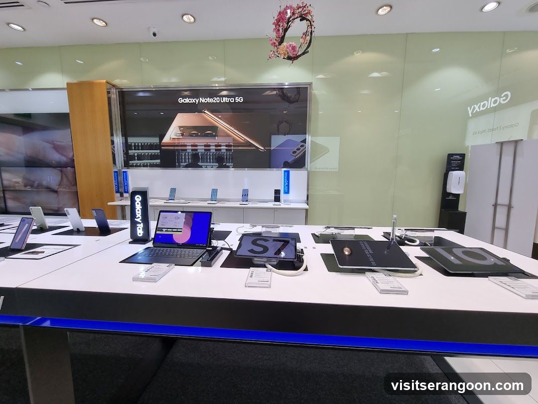 Samsung Experience Store - Nex