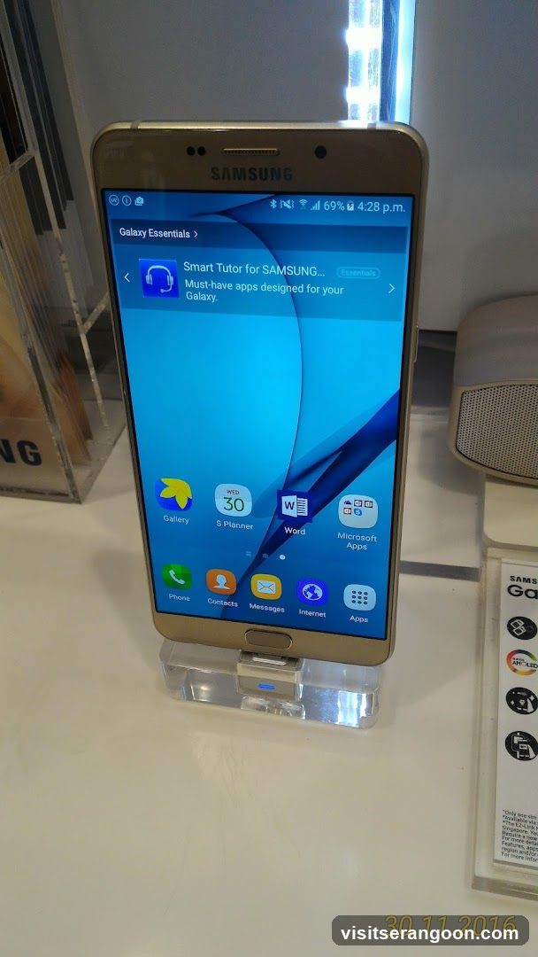 Samsung Experience Store - Nex