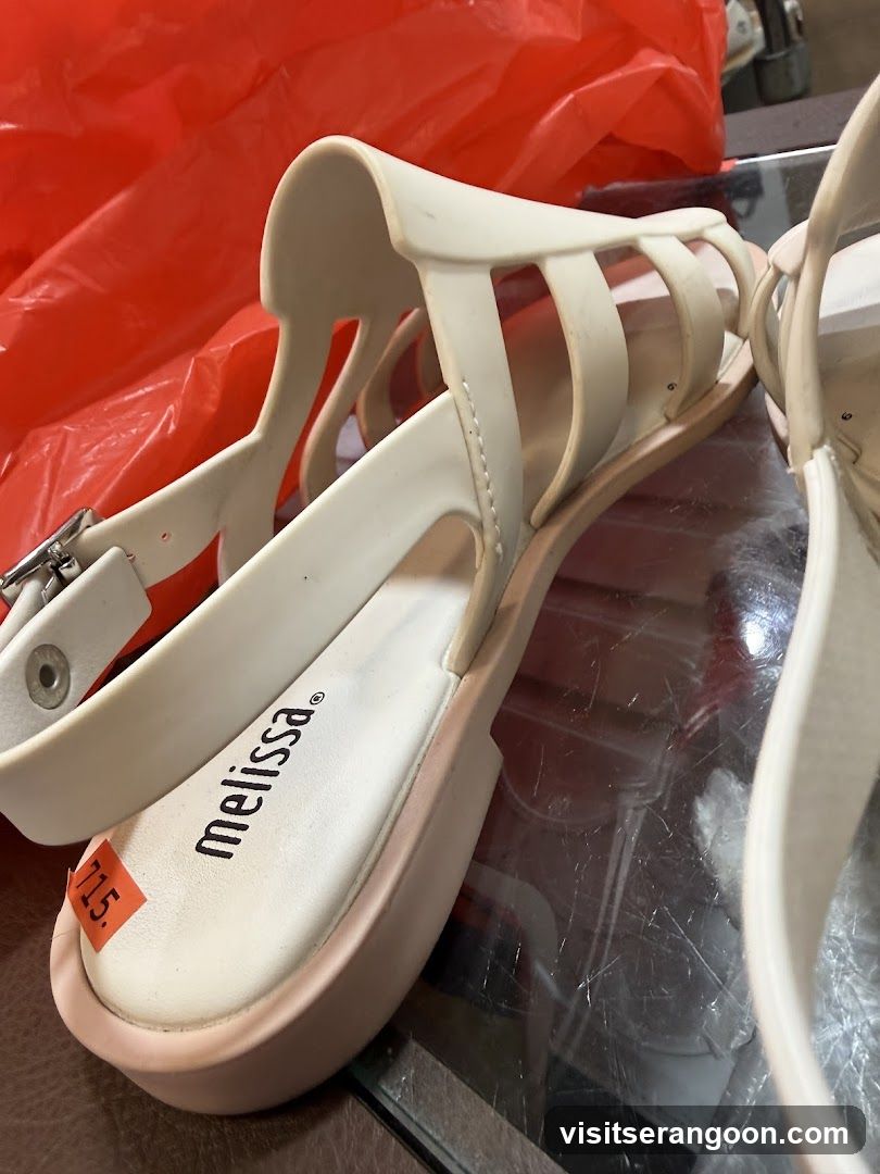 NEX Mall - K Shoe & Bags Services