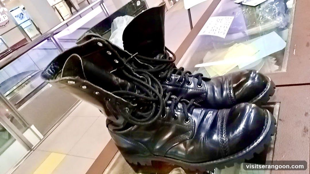 NEX Mall - K Shoe & Bags Services