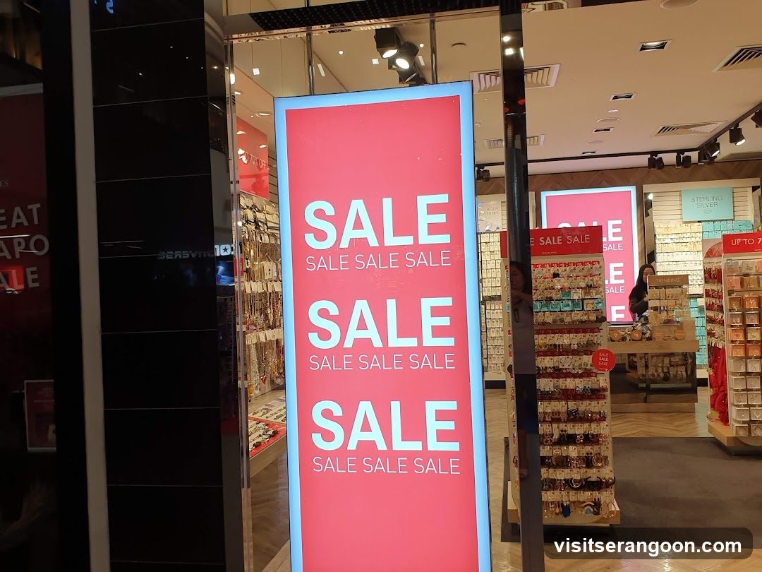 UNIQLO NEX (Same Day Click & Collect)