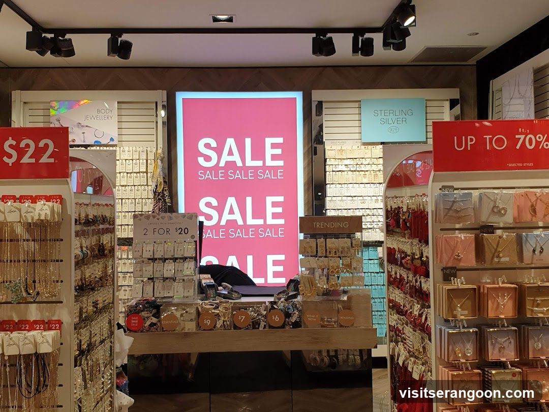 UNIQLO NEX (Same Day Click & Collect)