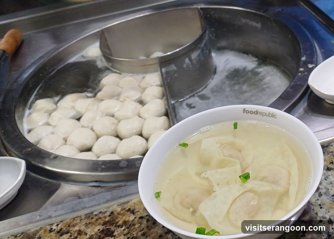 LiXin Teochew Fishball Noodles - Serangoon NEX