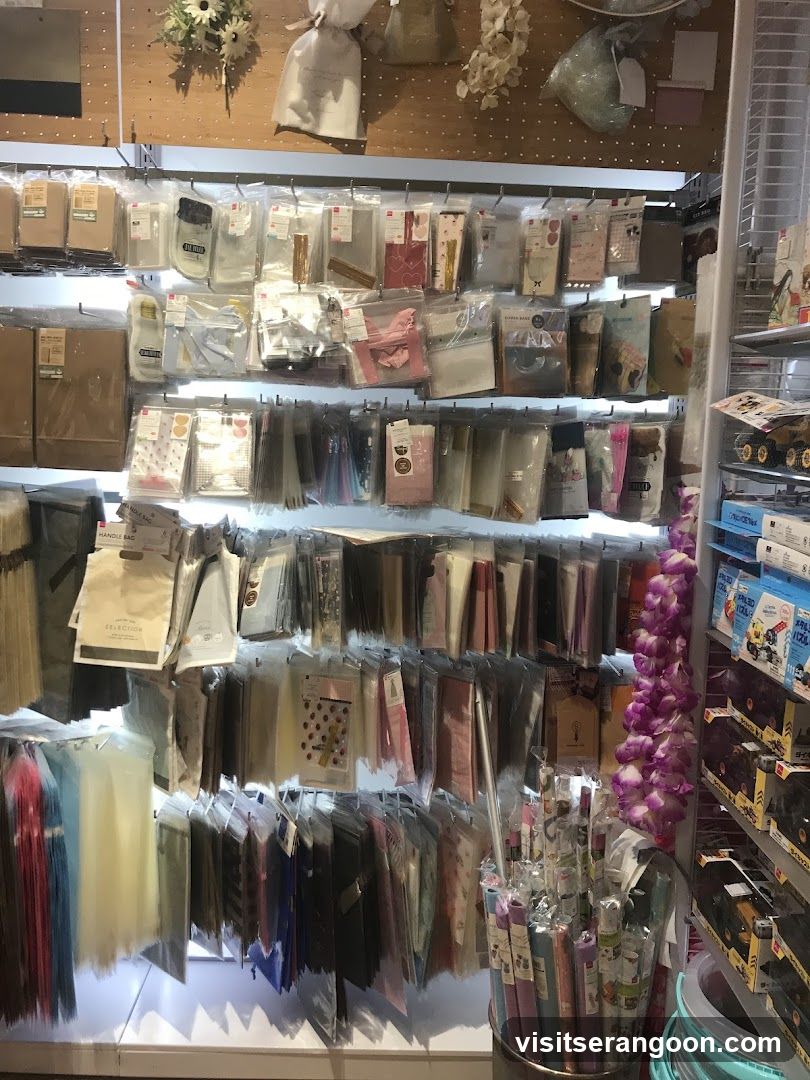 DAISO @ NEX
