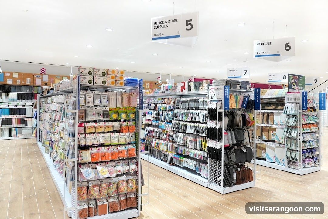 DAISO @ NEX