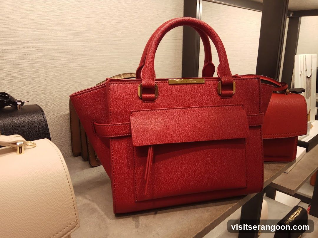 CHARLES & KEITH - NEX