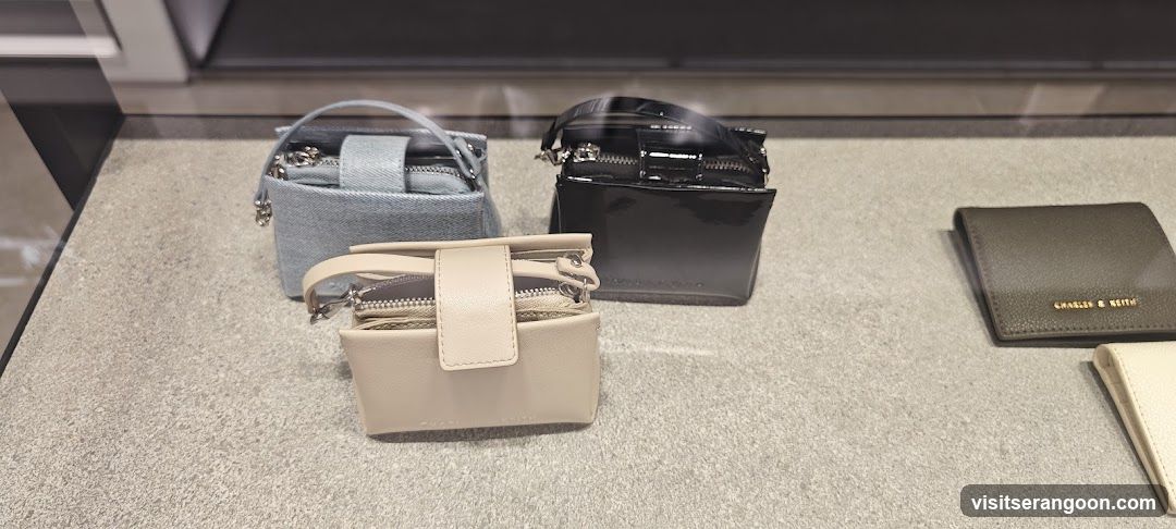CHARLES & KEITH - NEX
