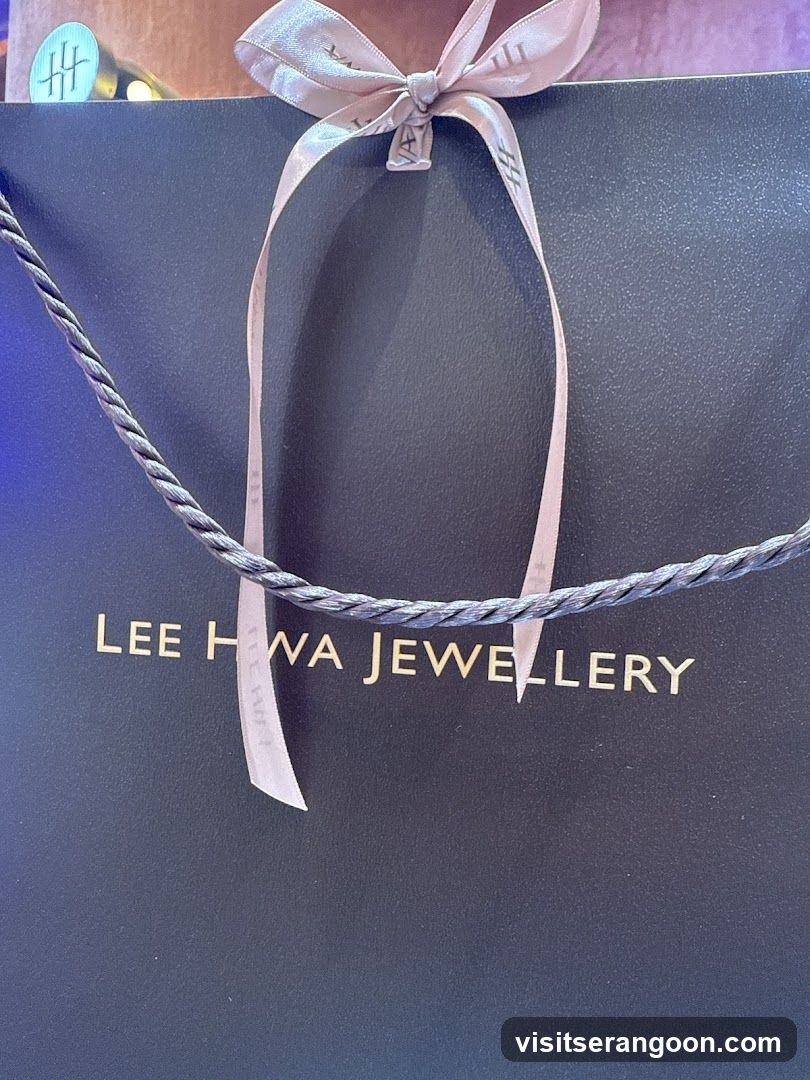 LEE HWA