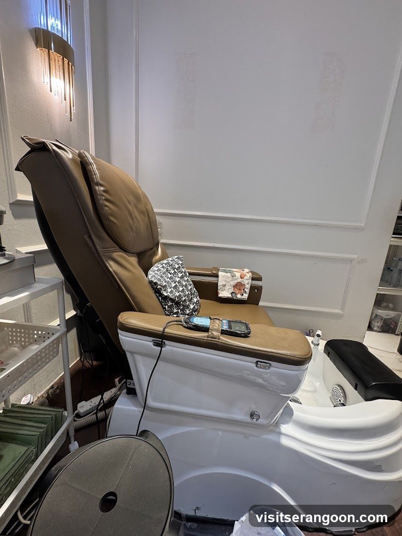 Nailz Gallery @ NEX