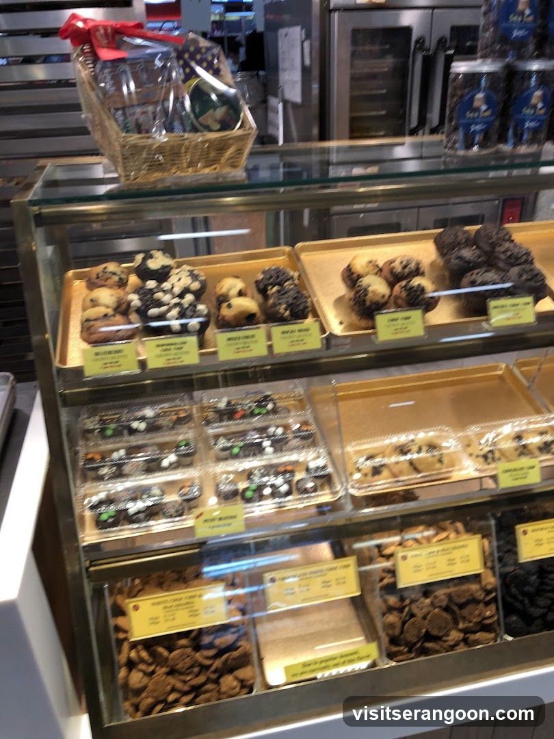 Famous Amos @ NEX mall