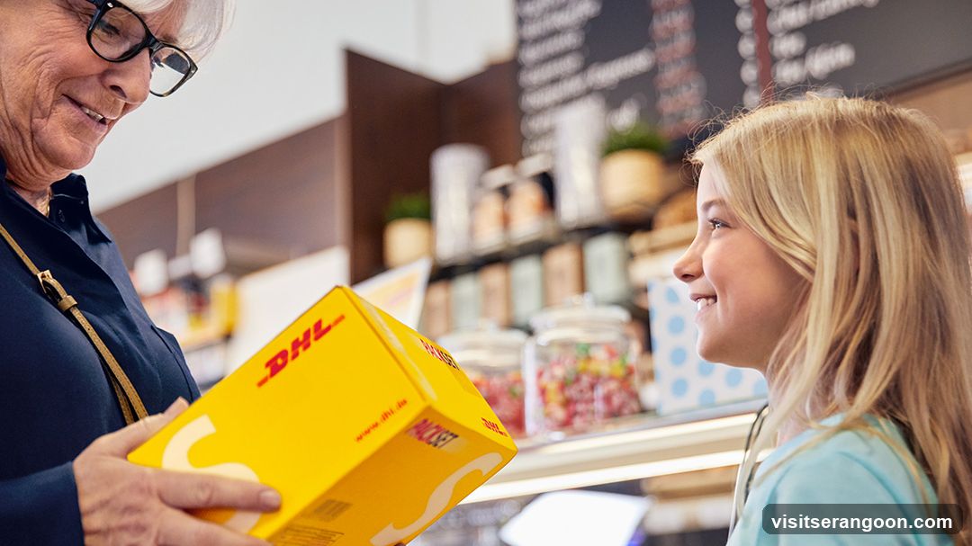 DHL Express Service Point - Baggage Storage Changi Airport, Jewel (DHL Partner)