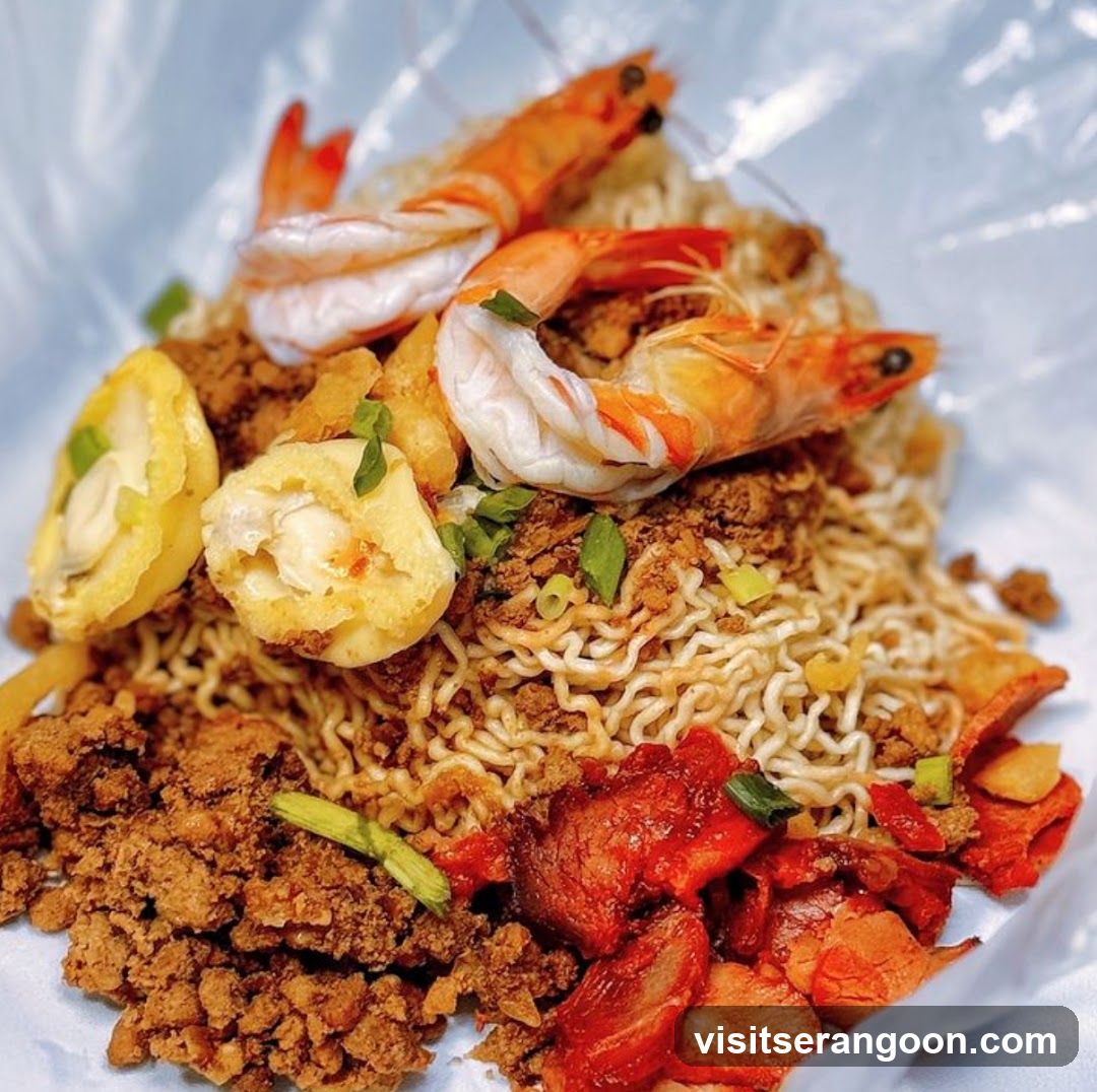 Noodles with Shrimp and Meats