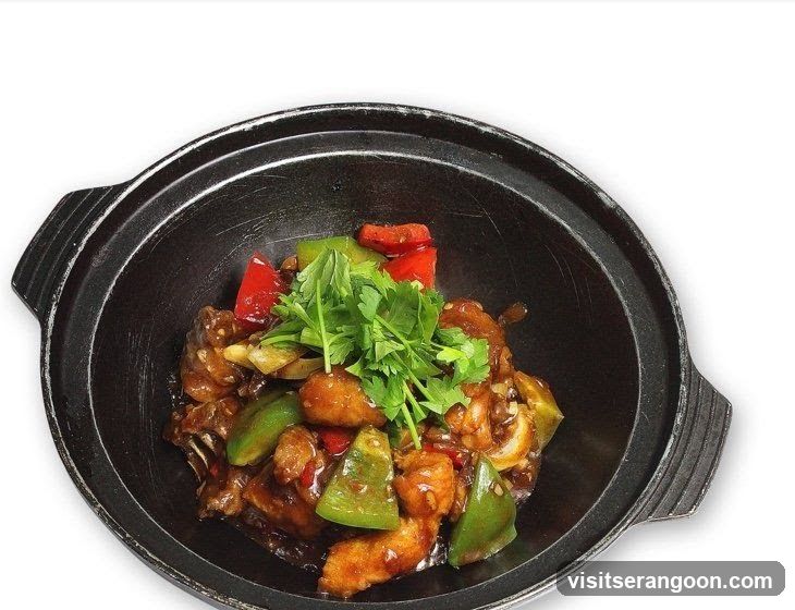 Stir-fried dish in a pot