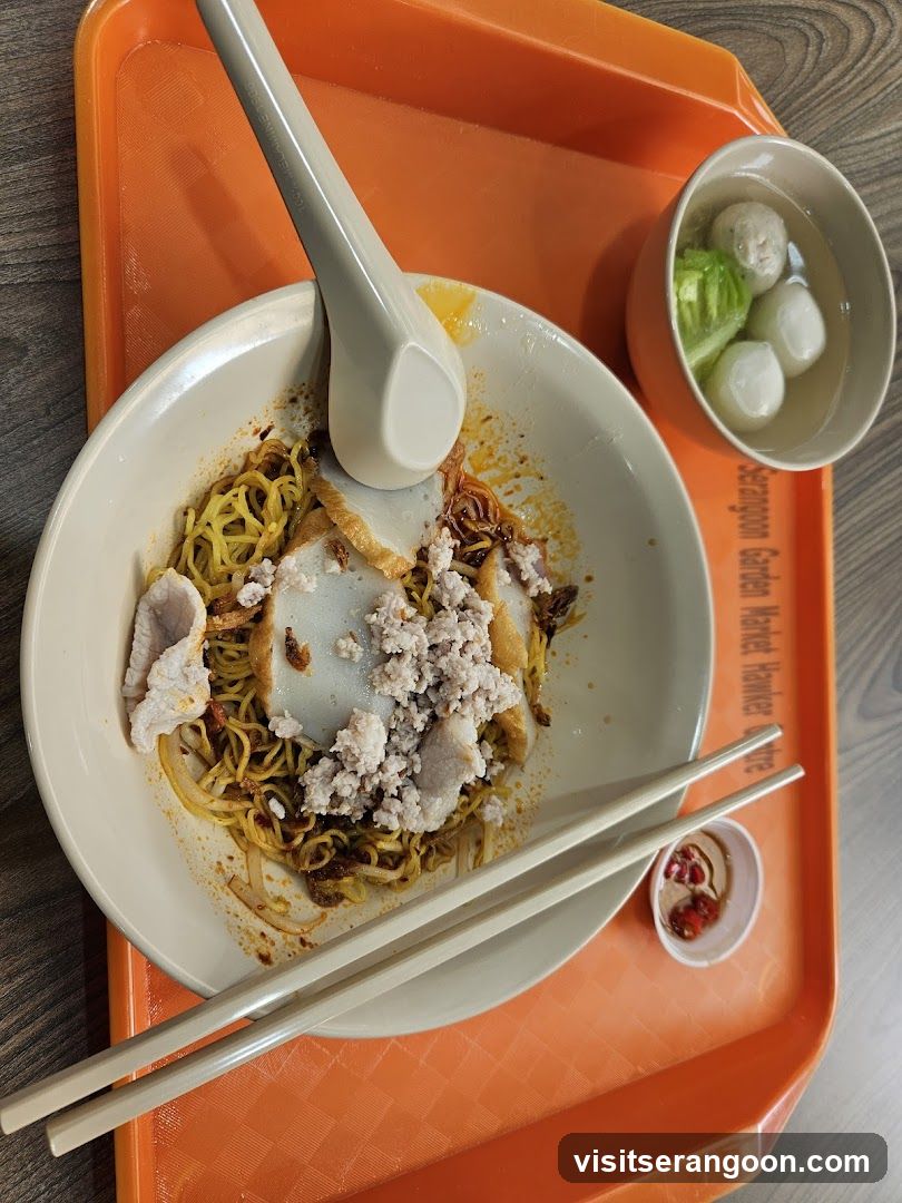 Noodles with Minced Pork and Fish Cakes