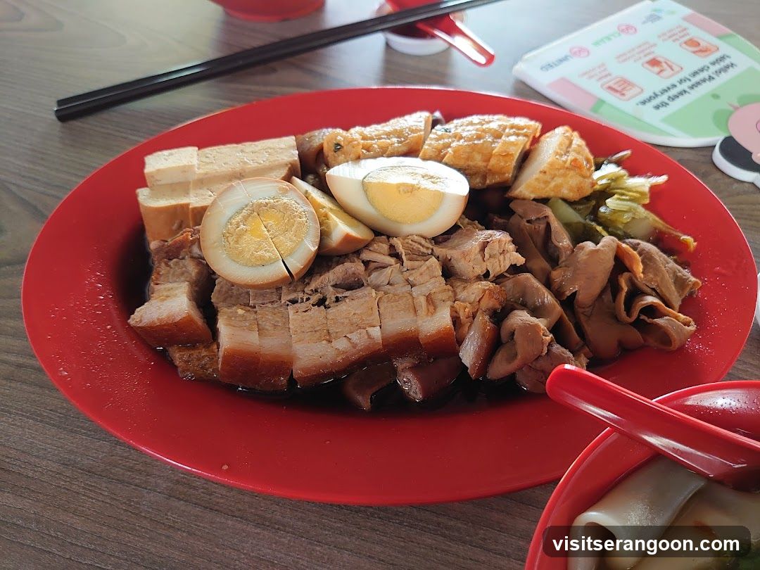 Braised Pork Belly with Eggs and Tofu
