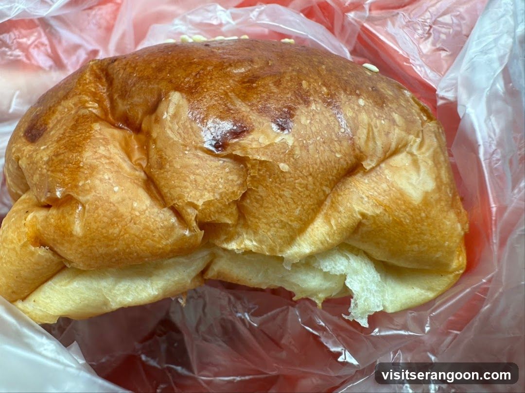 Bun with sesame seeds