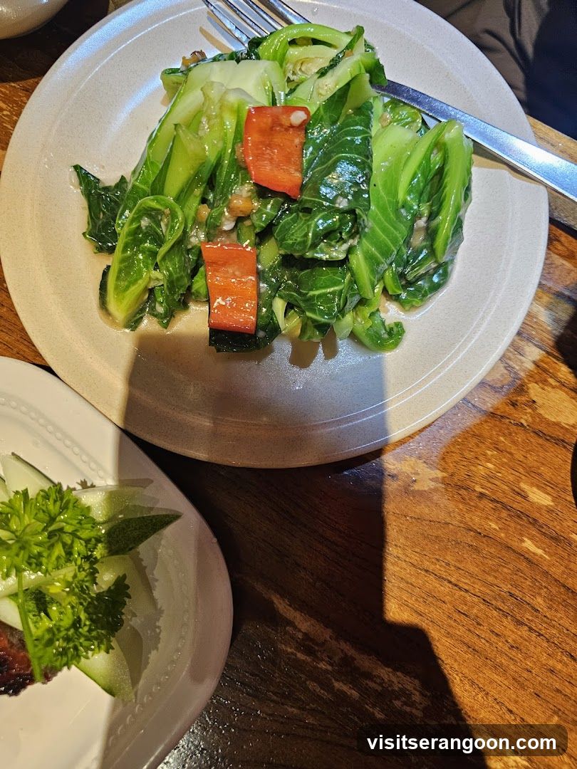 Stir-fried Greens with Red Pepper