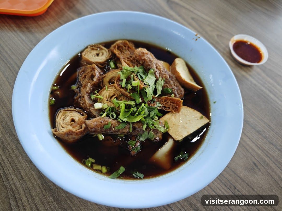 Braised Tofu and Egg Rolls in Broth