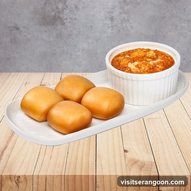 Fried Mantou Buns with Dip